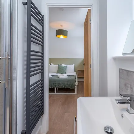 The Mouse House 아파트 *